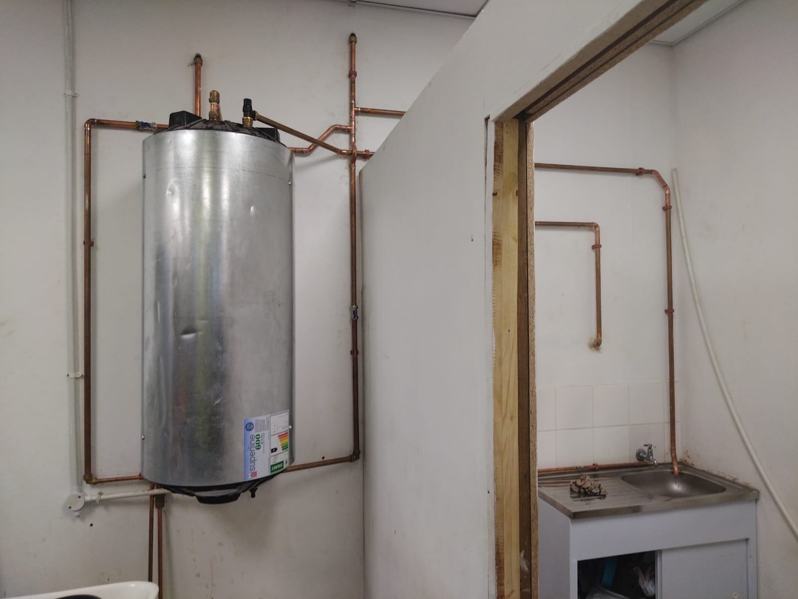 Commercial bathroom fit-out for restaurant in Edenvale